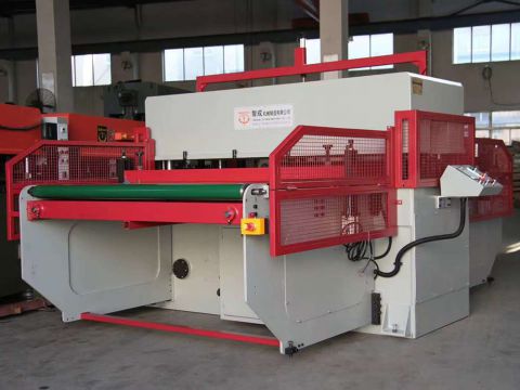 全自动步进式精密四柱