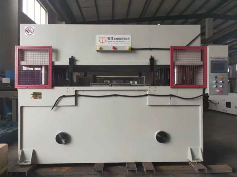 半断式精密四柱裁断机